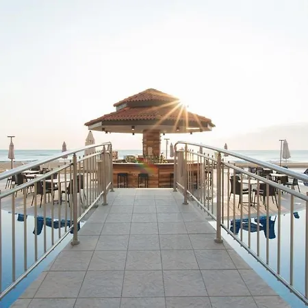 Apartmán Stunning With Magnificent Sea View, B321 *